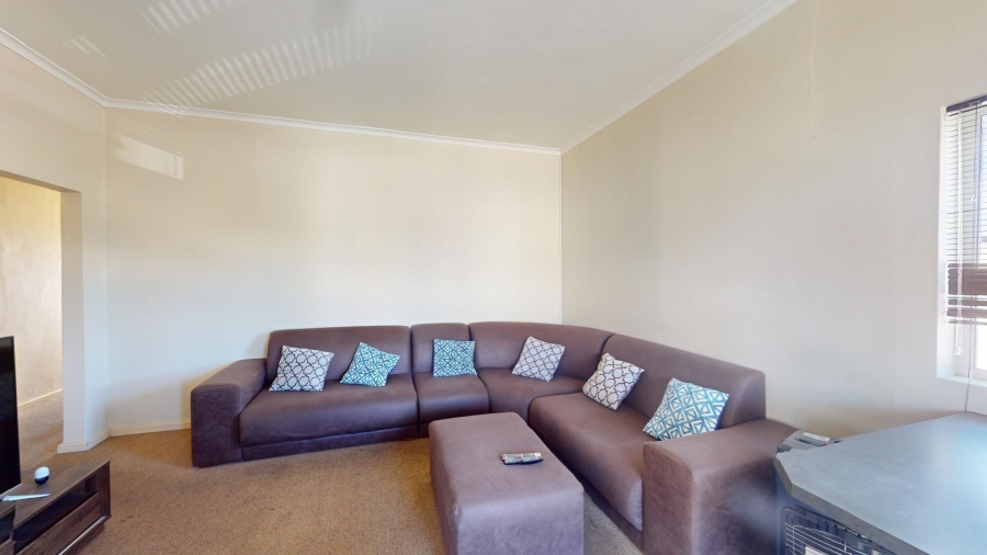 To Let 2 Bedroom Property for Rent in Richmond Hill Eastern Cape